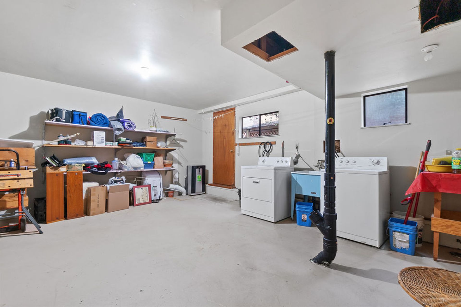 2573 Shelley Road, Blueridge NV, North Vancouver - 2573-shelley-road-blueridge-north-vancouver-62 2573 Shelley Road, Blueridge NV, North Vancouver - 2573-shelley-road-blueridge-north-vancouver-62