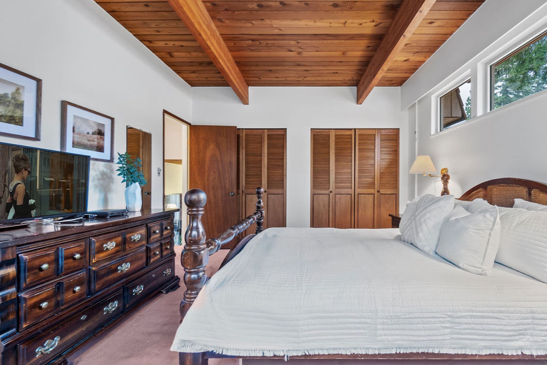 2573 Shelley Road, Blueridge NV, North Vancouver - 2573-shelley-road-blueridge-north-vancouver-48 2573 Shelley Road, Blueridge NV, North Vancouver - 2573-shelley-road-blueridge-north-vancouver-48