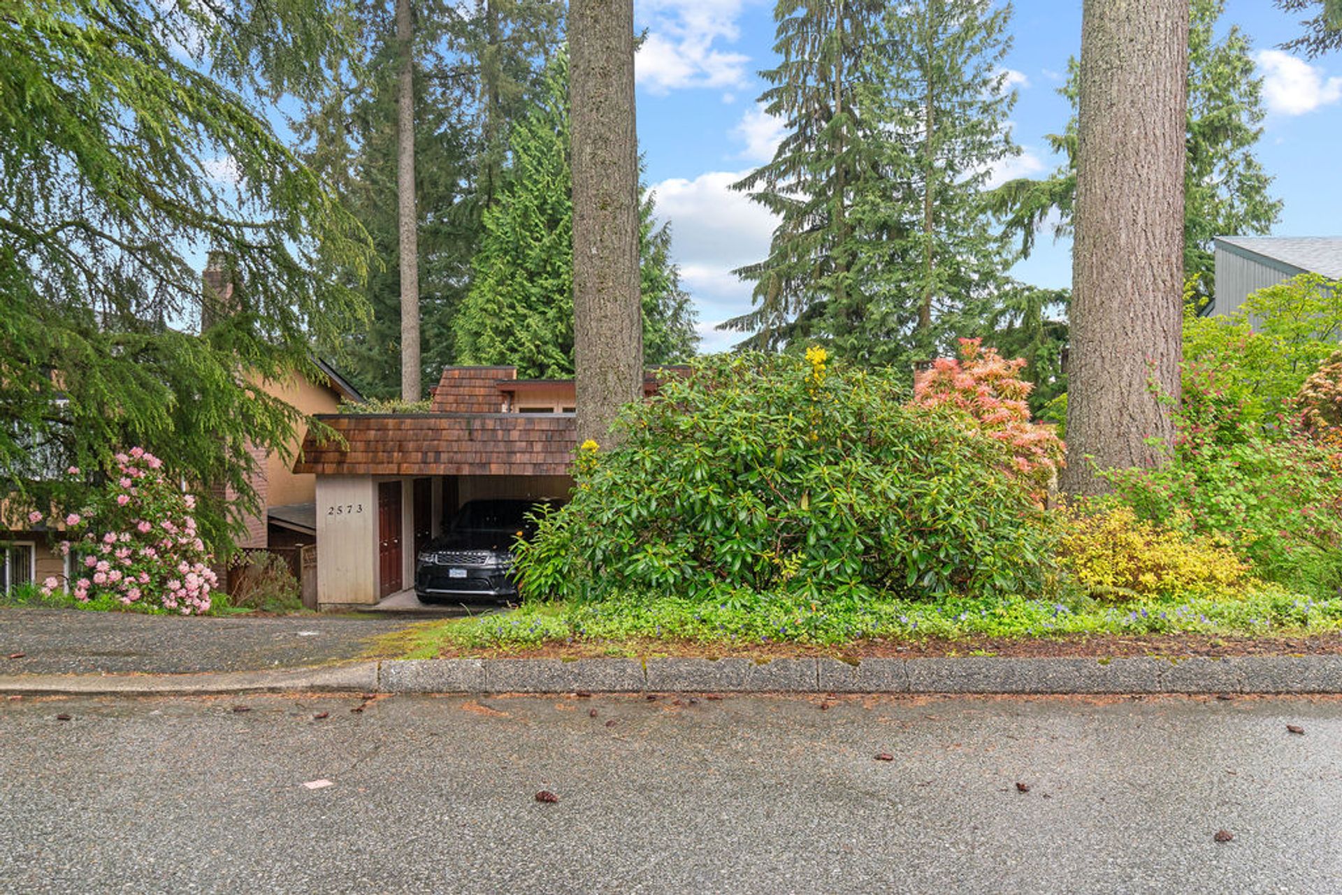 2573 Shelley Road, Blueridge NV, North Vancouver - 2573-shelley-road-blueridge-north-vancouver-69 2573 Shelley Road, Blueridge NV, North Vancouver - 2573-shelley-road-blueridge-north-vancouver-69