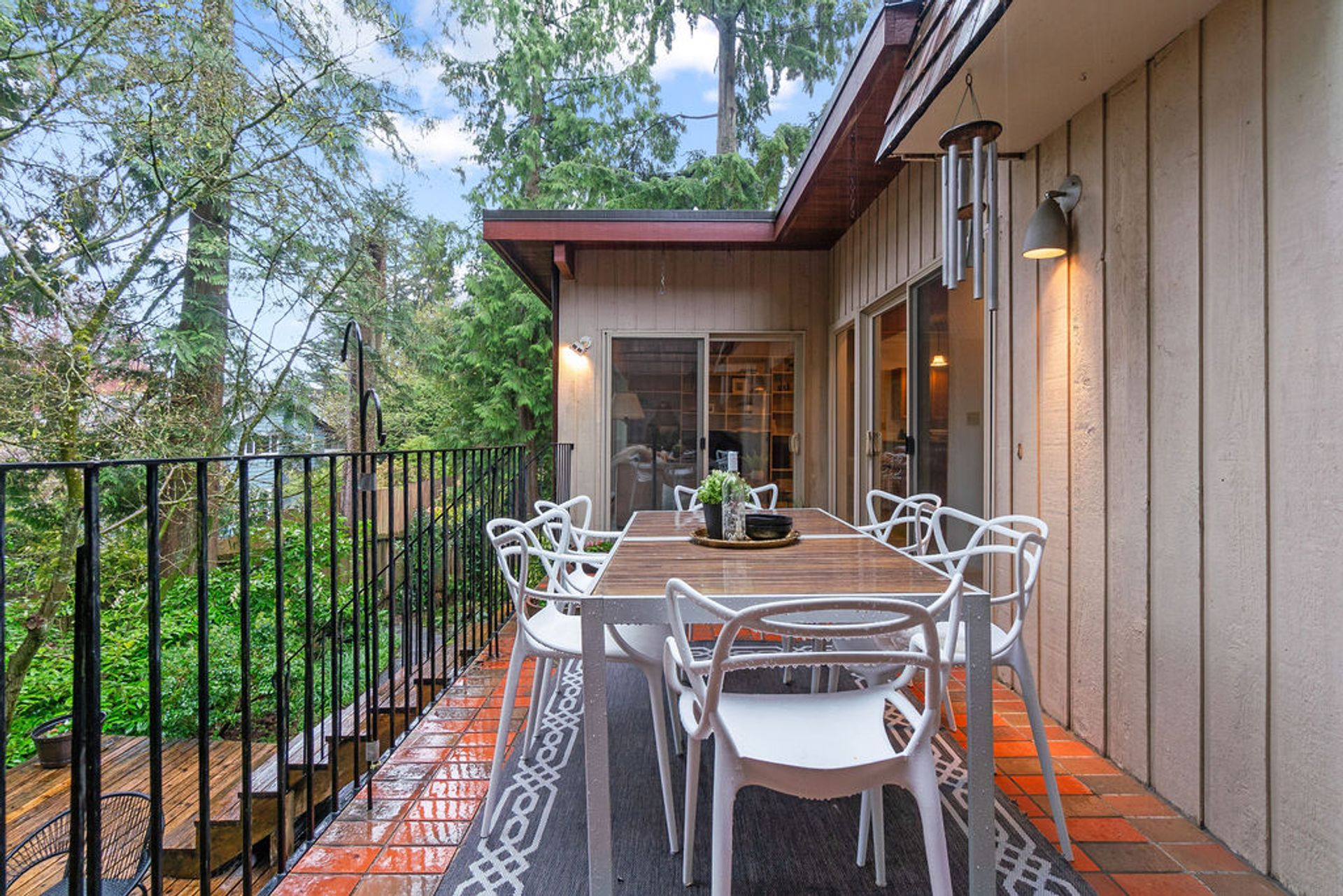 2573 Shelley Road, Blueridge NV, North Vancouver - 2573-shelley-road-blueridge-north-vancouver-28 2573 Shelley Road, Blueridge NV, North Vancouver - 2573-shelley-road-blueridge-north-vancouver-28