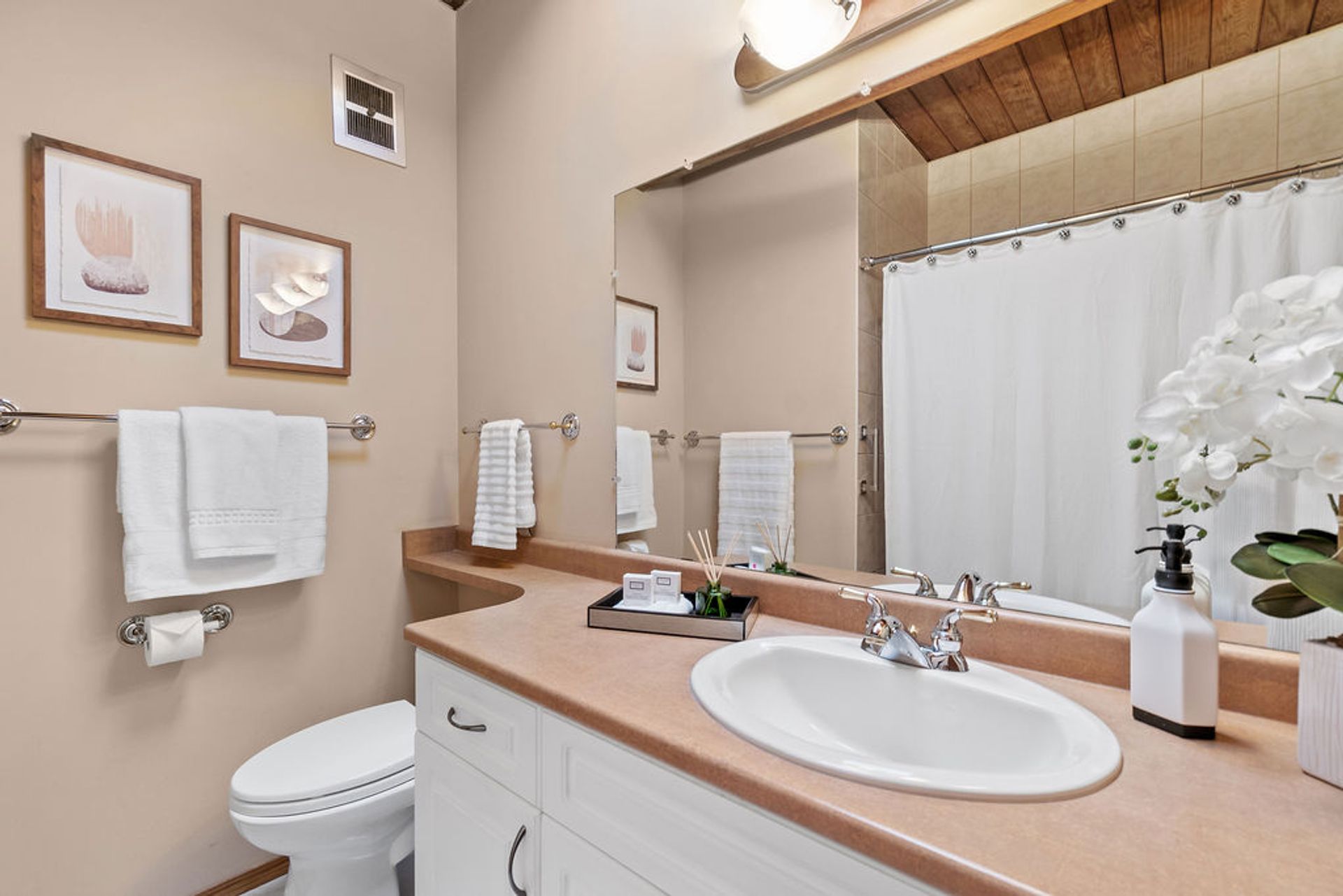 2573 Shelley Road, Blueridge NV, North Vancouver - 2573-shelley-road-blueridge-north-vancouver-53 2573 Shelley Road, Blueridge NV, North Vancouver - 2573-shelley-road-blueridge-north-vancouver-53