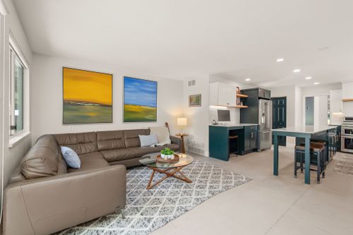 10 at 880 Ruckle Court, Roche Point, North Vancouver 10 at 880 Ruckle Court, Roche Point, North Vancouver