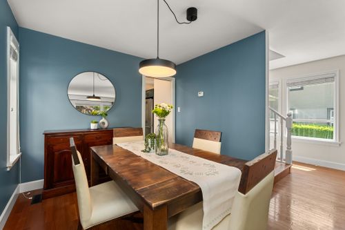 6 at 880 Ruckle Court, Roche Point, North Vancouver 6 at 880 Ruckle Court, Roche Point, North Vancouver