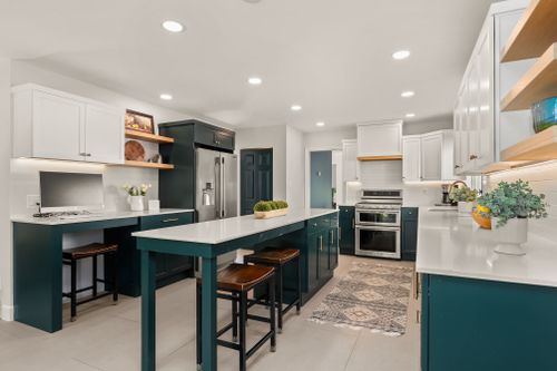 8 at 880 Ruckle Court, Roche Point, North Vancouver 8 at 880 Ruckle Court, Roche Point, North Vancouver