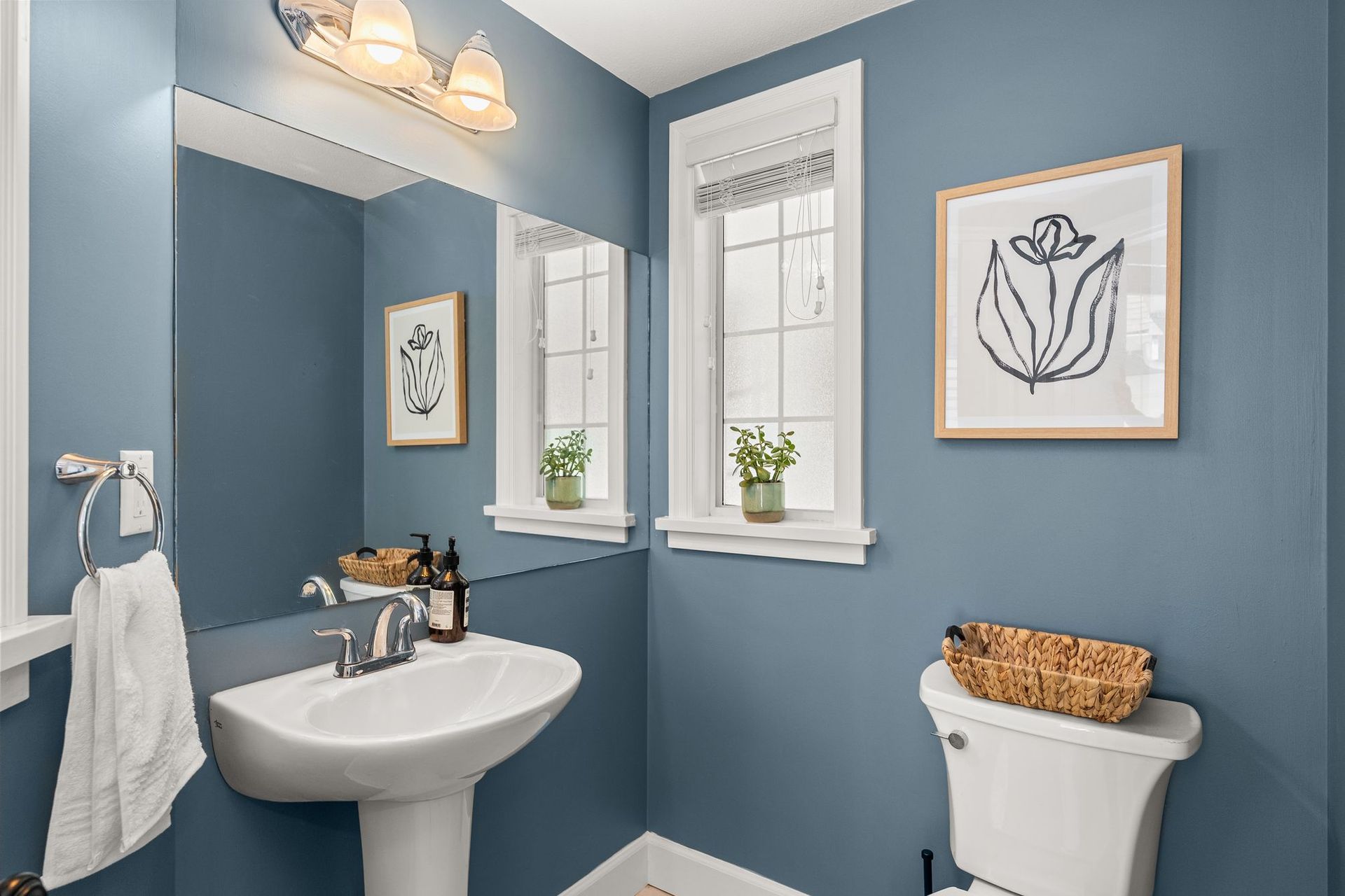 880 Ruckle Court, Roche Point, North Vancouver - 880-ruckle-ct-north-vancouver-35 880 Ruckle Court, Roche Point, North Vancouver - 880-ruckle-ct-north-vancouver-35