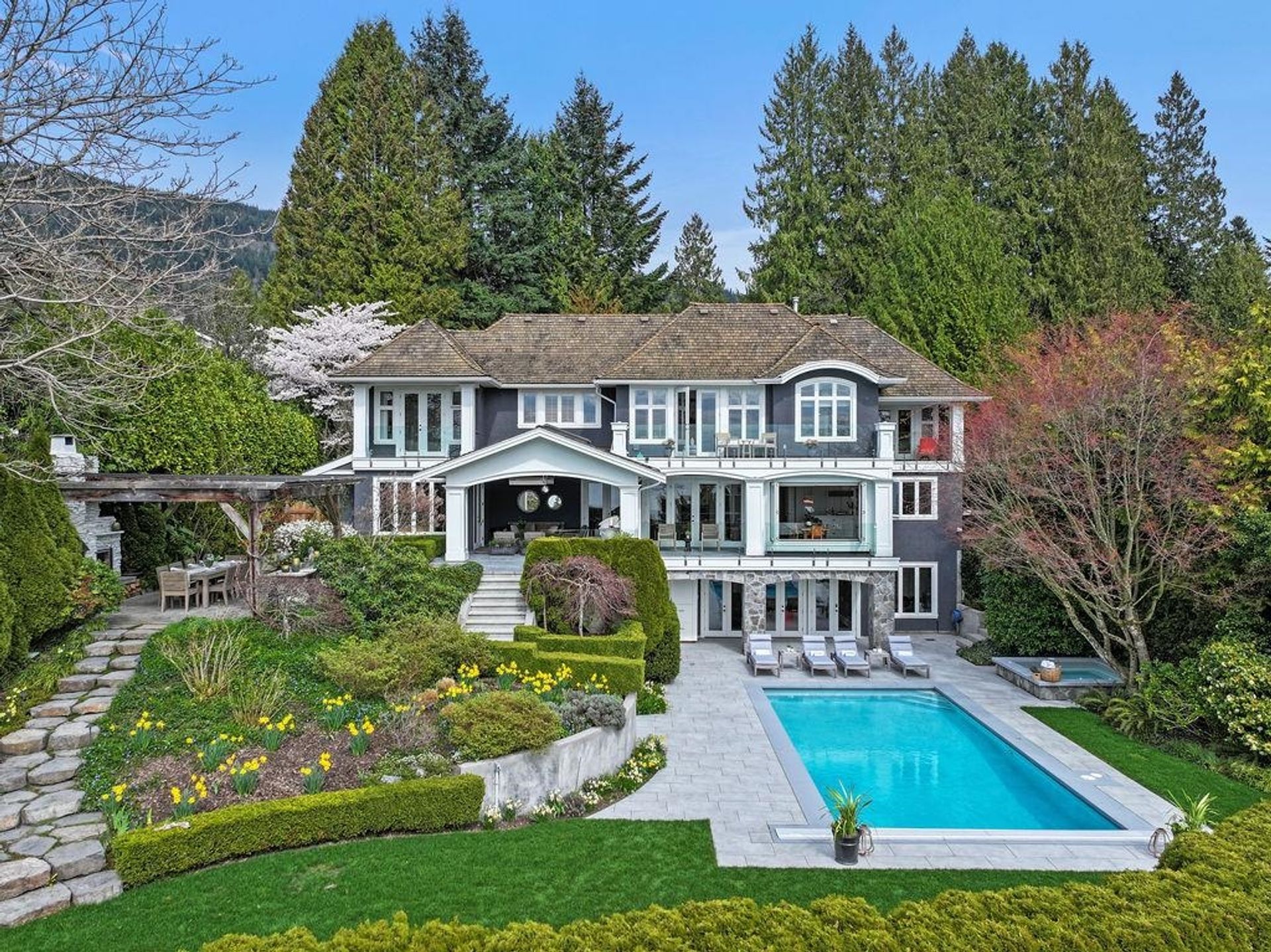 2964 Mathers Crescent, Altamont, West Vancouver photo 6