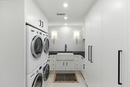 12_07112025-01-2059-cliffwood-rd-karin-ericson1 at 2059 Cliffwood Road, Deep Cove, North Vancouver