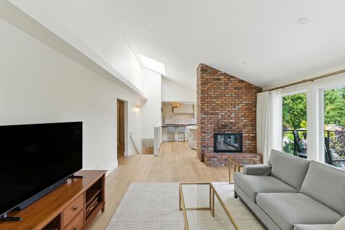 35_07112025-01-2059-cliffwood-rd-karin-ericson24 at 2059 Cliffwood Road, Deep Cove, North Vancouver