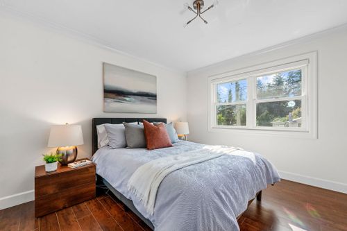 814-plymouth-dr-3 at 814 Plymouth Drive, Windsor Park NV, North Vancouver