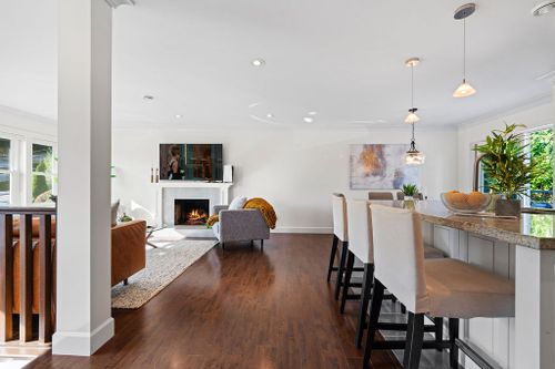 814-plymouth-dr-31 at 814 Plymouth Drive, Windsor Park NV, North Vancouver