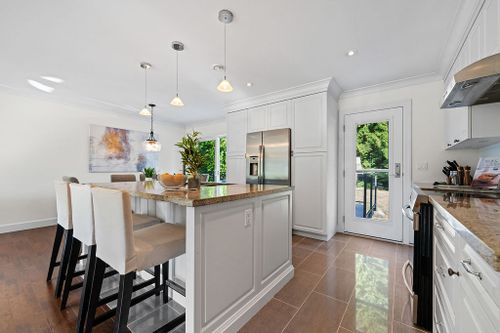 814-plymouth-dr-49 at 814 Plymouth Drive, Windsor Park NV, North Vancouver