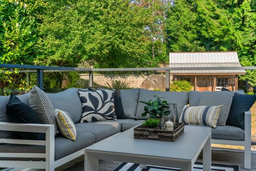 814-plymouth-dr-62 at 814 Plymouth Drive, Windsor Park NV, North Vancouver