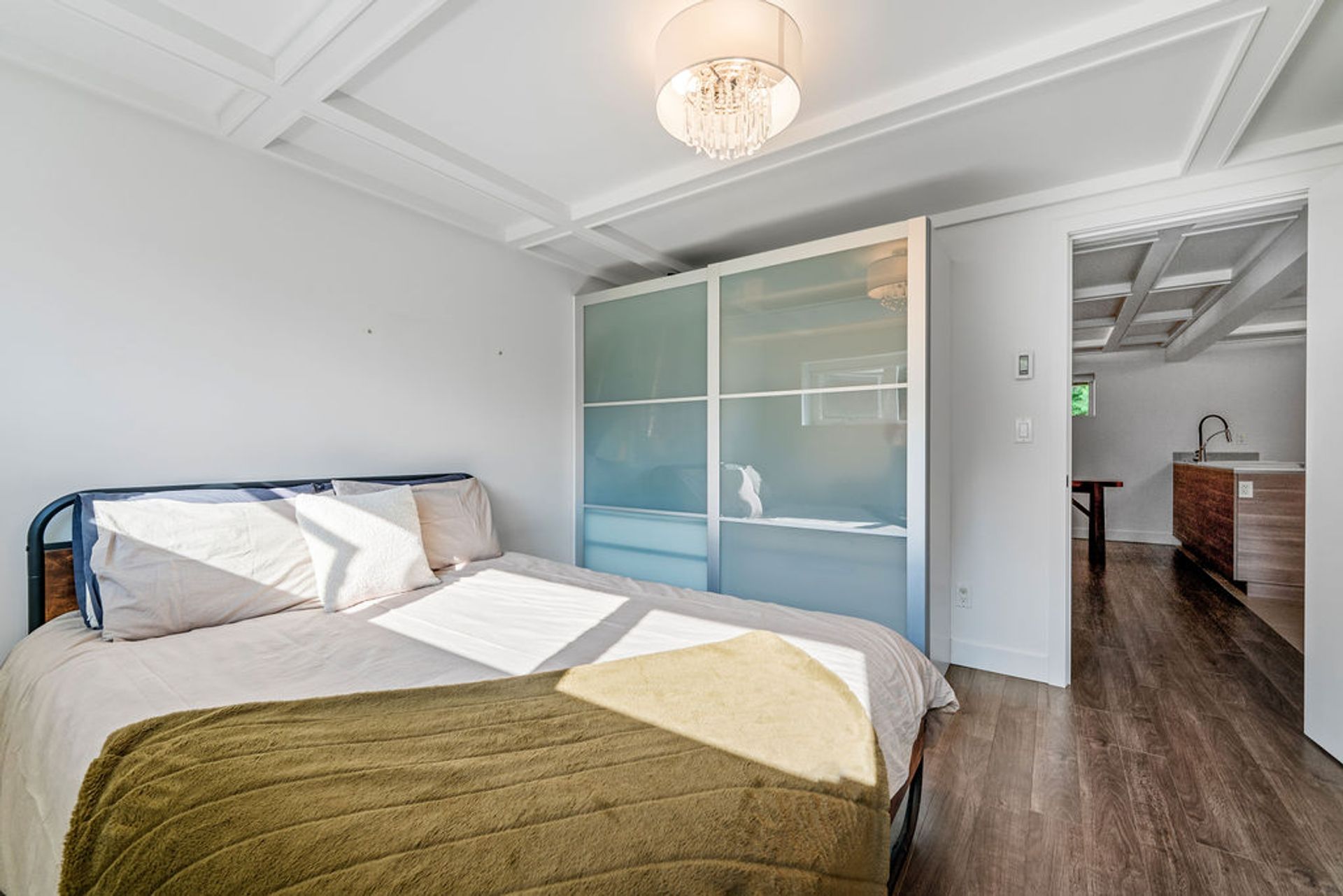 814 Plymouth Drive, Windsor Park NV, North Vancouver - 814-plymouth-dr-19 814 Plymouth Drive, Windsor Park NV, North Vancouver - 814-plymouth-dr-19