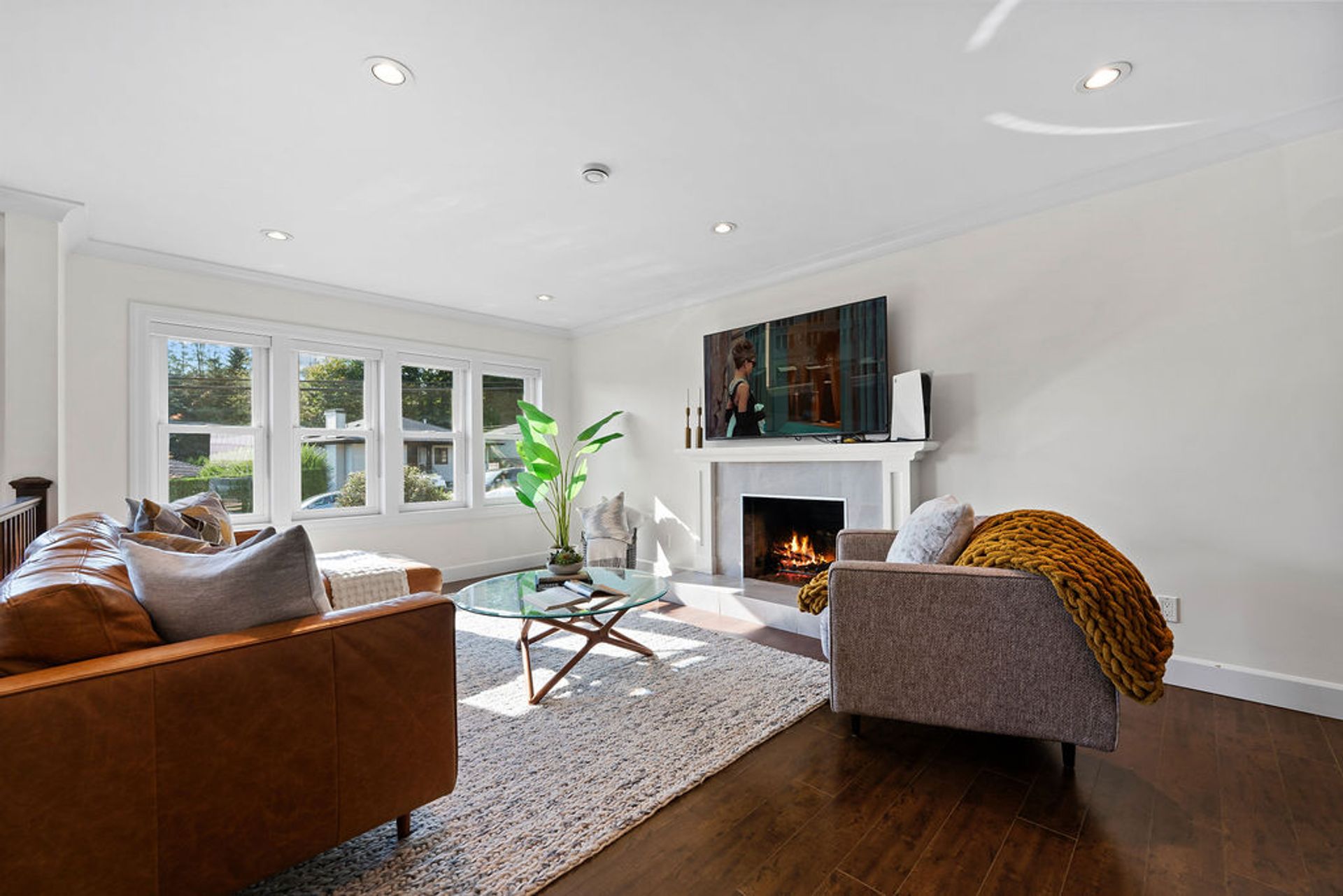 814 Plymouth Drive, Windsor Park NV, North Vancouver - 814-plymouth-dr-33 814 Plymouth Drive, Windsor Park NV, North Vancouver - 814-plymouth-dr-33