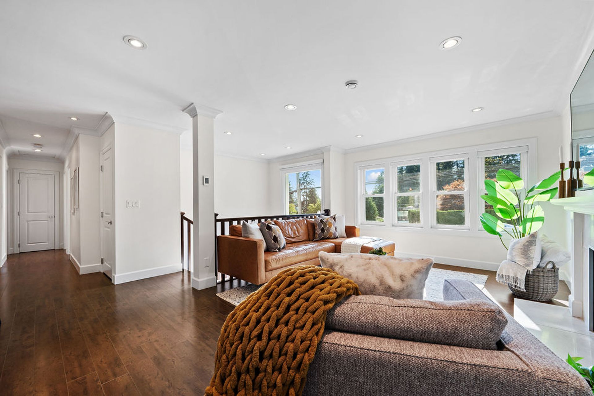 814 Plymouth Drive, Windsor Park NV, North Vancouver - 814-plymouth-dr-35 814 Plymouth Drive, Windsor Park NV, North Vancouver - 814-plymouth-dr-35