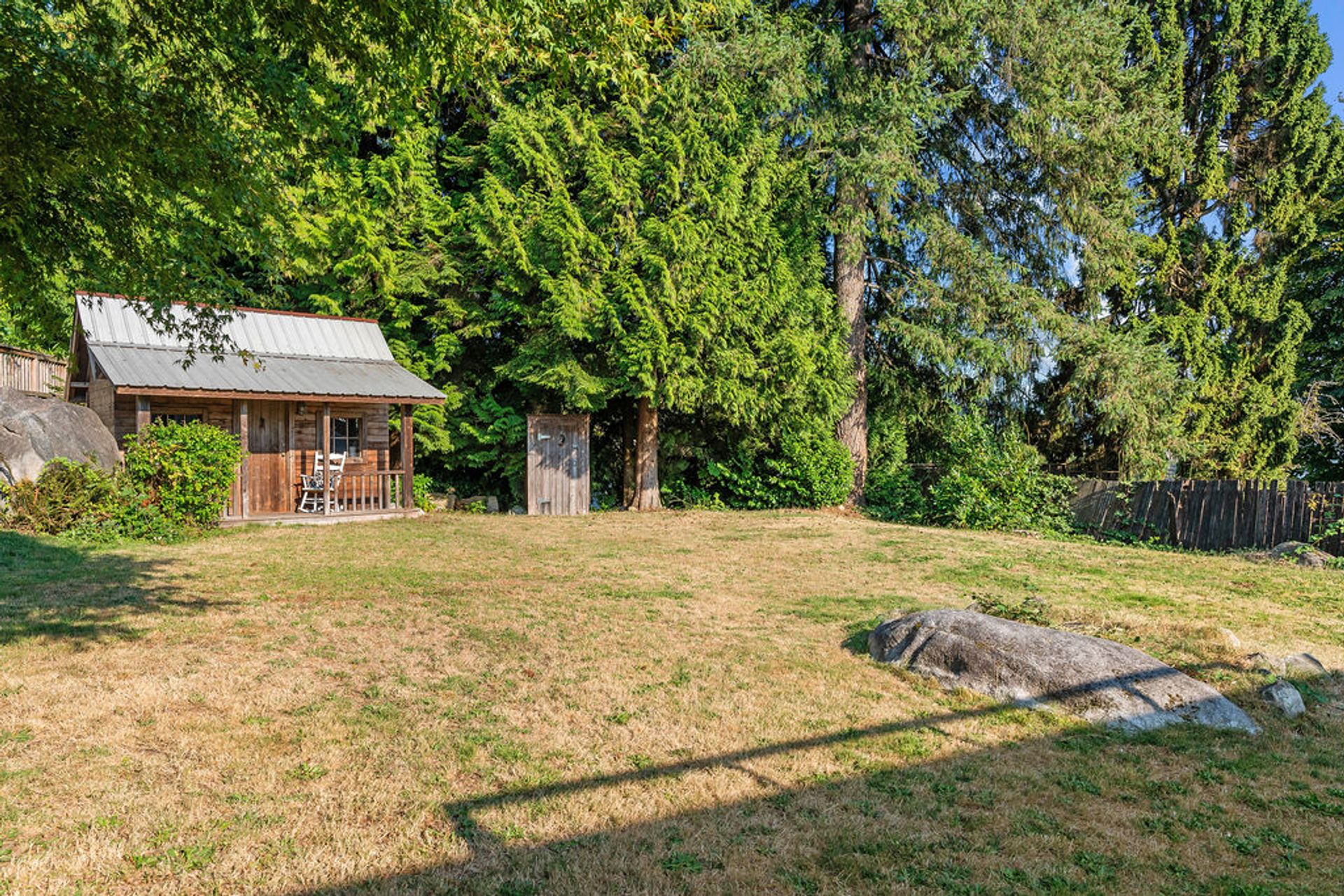 814 Plymouth Drive, Windsor Park NV, North Vancouver - 814-plymouth-dr-70 814 Plymouth Drive, Windsor Park NV, North Vancouver - 814-plymouth-dr-70