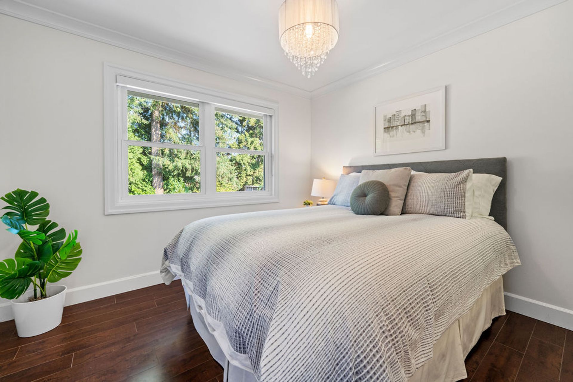 814 Plymouth Drive, Windsor Park NV, North Vancouver - 814-plymouth-dr-8 814 Plymouth Drive, Windsor Park NV, North Vancouver - 814-plymouth-dr-8