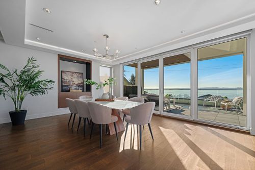 9-3373-radcliffe-8 at 3373 Radcliffe Avenue, West Bay, West Vancouver