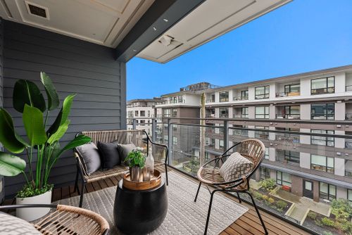 221-e-3rd-st-33 at 304 - 221 East 3rd Street, Lower Lonsdale, North Vancouver
