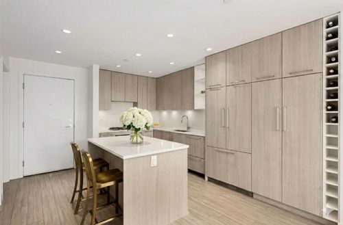 707-e-3rd-street-queensbury-north-vancouver-05 at 208 - 707 E 3rd Street, Queensbury, North Vancouver