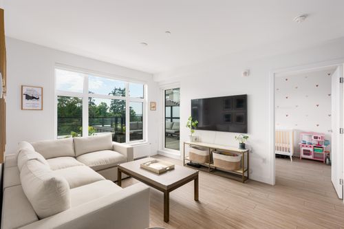 707-e-3rd-street-queensbury-north-vancouver-06 at 208 - 707 E 3rd Street, Queensbury, North Vancouver