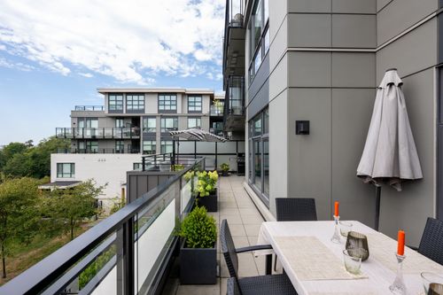 707-e-3rd-street-queensbury-north-vancouver-18 at 208 - 707 E 3rd Street, Queensbury, North Vancouver