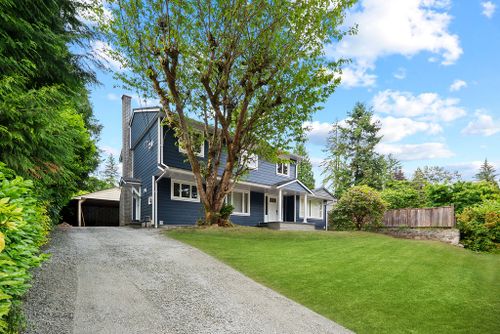 2510-byron-rd-18-1 at 2510 Byron Road, Blueridge NV, North Vancouver
