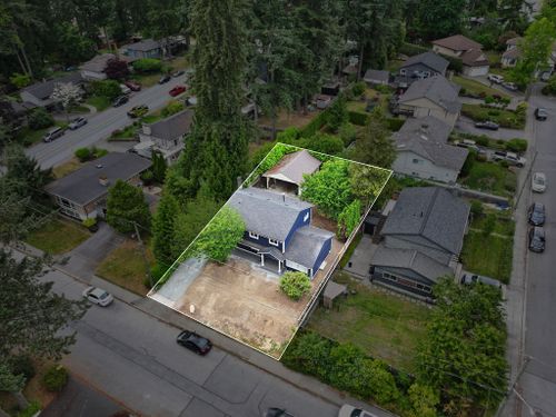 2510-byron-rd-5copy at 2510 Byron Road, Blueridge NV, North Vancouver