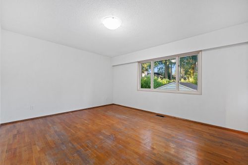 2510-byron-road-25-1 at 2510 Byron Road, Blueridge NV, North Vancouver