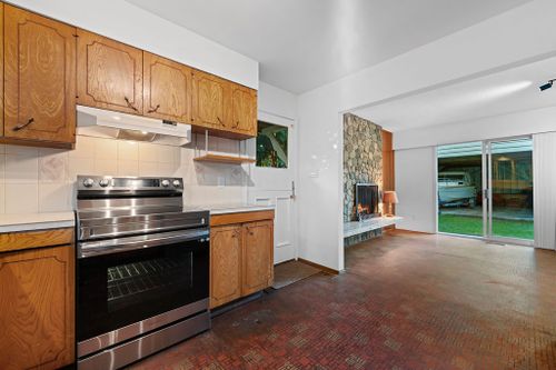 2510-byron-road-41 at 2510 Byron Road, Blueridge NV, North Vancouver