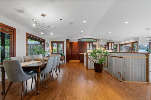 14b-dr-124-carisbrooke-cres-36 at 124 Carisbrooke Crescent, Upper Lonsdale, North Vancouver