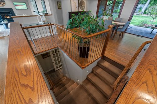 26-124-carisbrooke-cres-46 at 124 Carisbrooke Crescent, Upper Lonsdale, North Vancouver