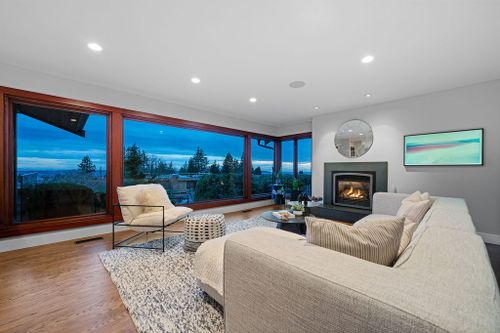 9-124-carisbrooke-cres-93 at 124 Carisbrooke Crescent, Upper Lonsdale, North Vancouver