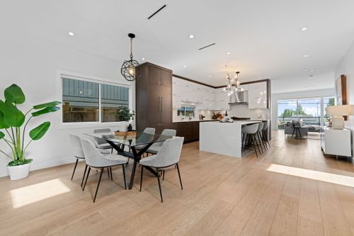 11-231-e-27-30 at 231 East 27th Street, Upper Lonsdale, North Vancouver