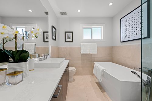 29-231-e-27-51 at 231 East 27th Street, Upper Lonsdale, North Vancouver