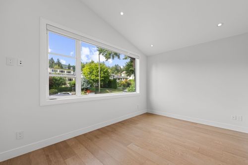 34-231-e-27-62 at 231 East 27th Street, Upper Lonsdale, North Vancouver