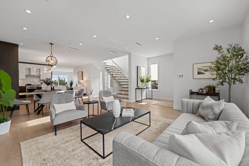 6-231-e-27-40 at 231 East 27th Street, Upper Lonsdale, North Vancouver