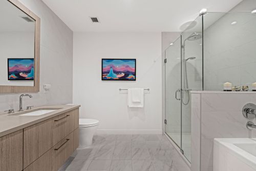 23-707-e-3rd-st-208-46 at 208 - 707 3rd Street East, Queensbury, North Vancouver