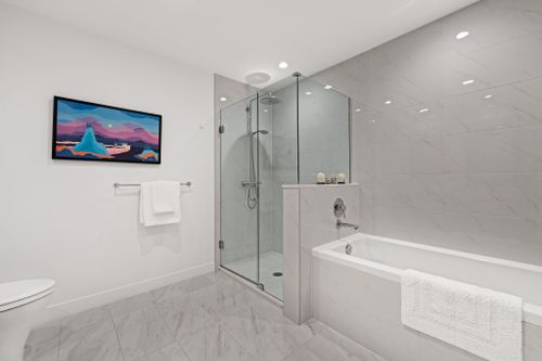 24-707-e-3rd-st-208-47 at 208 - 707 3rd Street East, Queensbury, North Vancouver