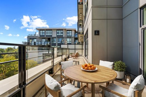 34-707-e-3rd-st-208-39-vs at 208 - 707 3rd Street East, Queensbury, North Vancouver