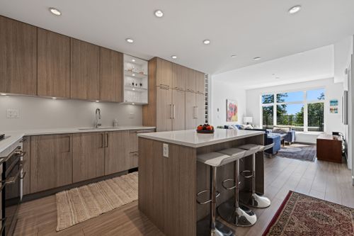 7-707-e-3rd-st-208-28 at 208 - 707 3rd Street East, Queensbury, North Vancouver