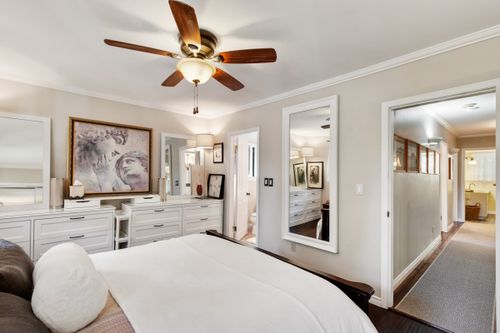 17 at 3933 Westridge Avenue, Bayridge, West Vancouver