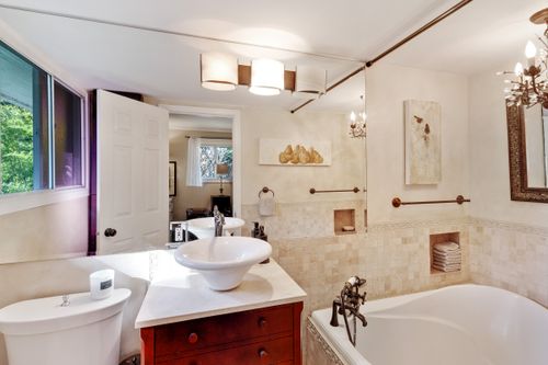 18 at 3933 Westridge Avenue, Bayridge, West Vancouver