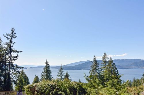 475-timbertop-drive-lions-bay-west-vancouver-32-1 at 475 Timbertop Drive, Lions Bay, West Vancouver