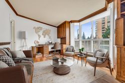 Den at 303 - 85 Skymark Drive, Hillcrest Village, Toronto