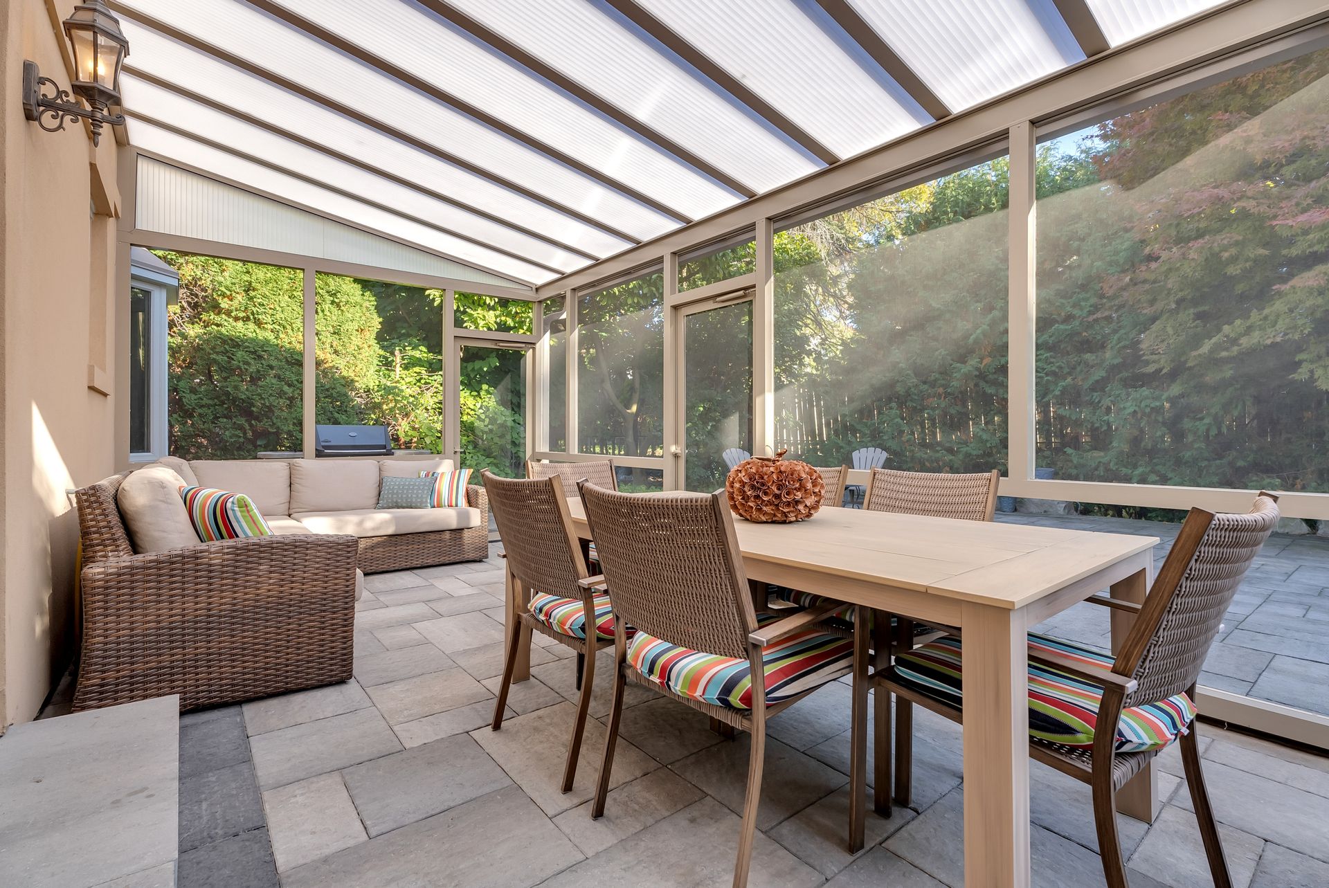 Solarium Toronto 23 Rustywood Drive, Parkwoods-Donalda, Toronto (C11952123) - Karen ...