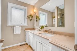 5 Piece Bathroom at 19 Caronport Crescent, Parkwoods-Donalda, Toronto