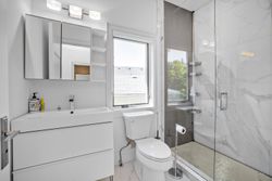 Ensuite Bathroom at 44 Crossburn Drive, Banbury-Don Mills, Toronto