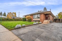 Front at 113 Fenside Drive, Parkwoods-Donalda, Toronto