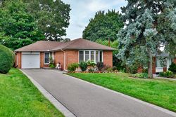 Front at 25 Fenelon Drive, Parkwoods-Donalda, Toronto